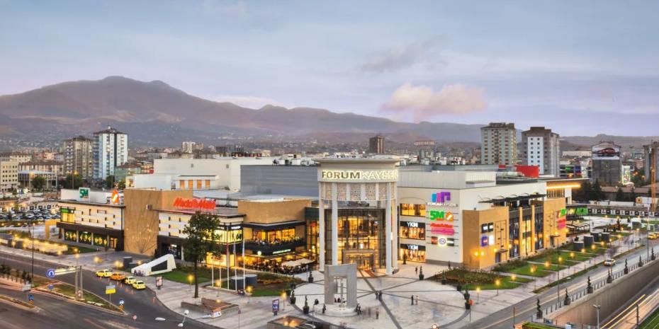 Forum Kayseri ve Forum Mersin AVM, 350 milyon Euro’ya Satıldı