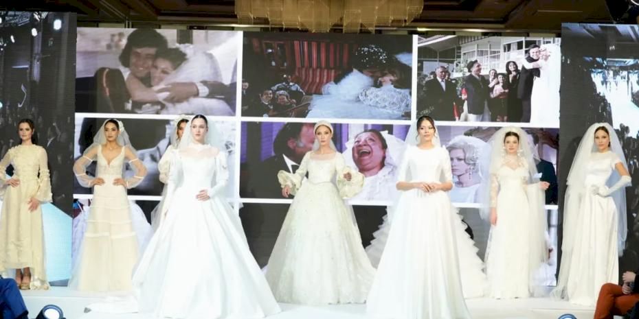 İstanbul’da gelinlik defilesi moda severleri büyüledi