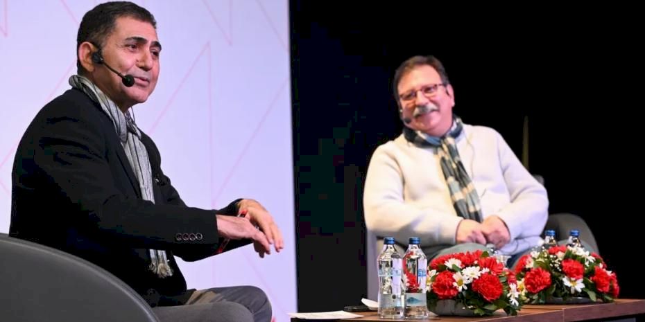 Volkan Severcan Manisa'da sanatseverlerle buluştu