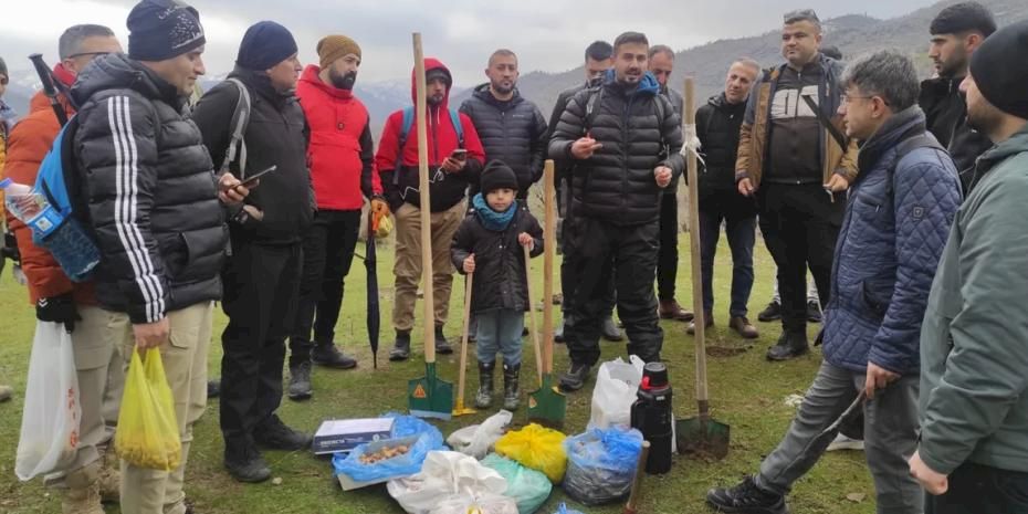 Batman’dan Sason’a yeşil seferberlik... 3 bin tohum toprakla buluştu