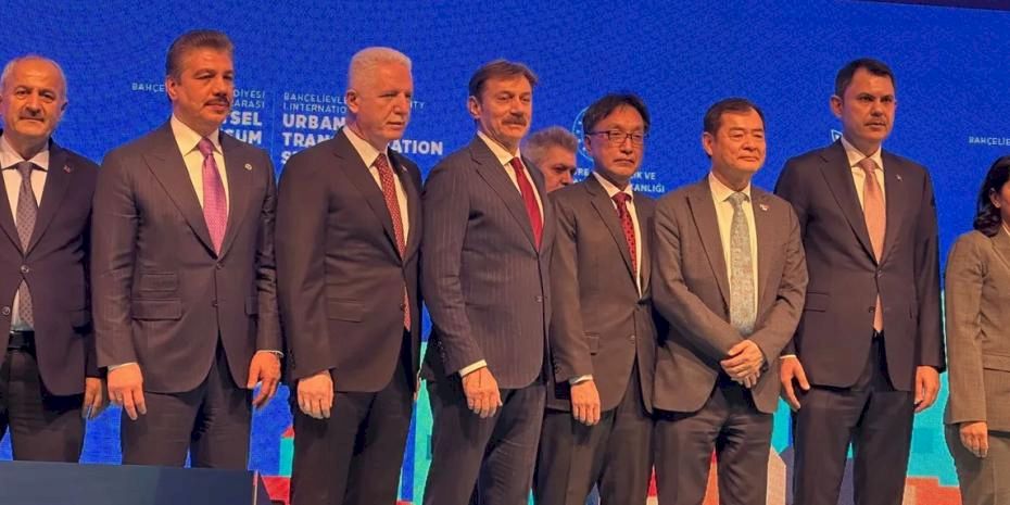 Başkan Büyükgöz, 1. Uluslararası Kentsel Dönüşüm Zirvesi’ne katıldı