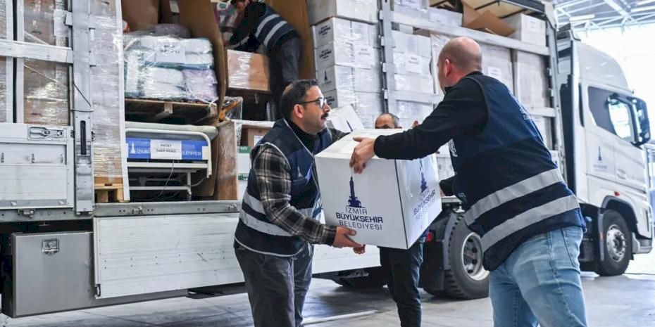 İzmir'den Hatay'a dayanışma köprüsü