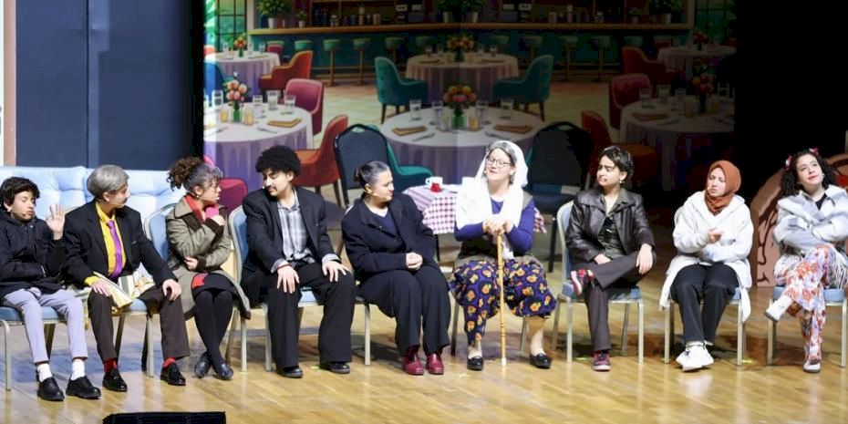 Konya Selçuklu'da gençlerden 'paldır güldür' şov