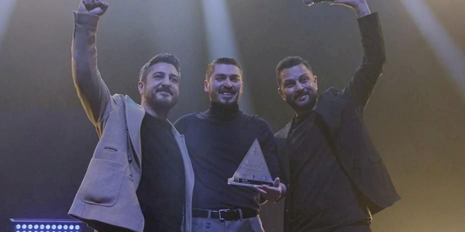 Blok3 Avrupa'da zirvede... Breakthrough Award alan ilk Türk sanatçı oldu