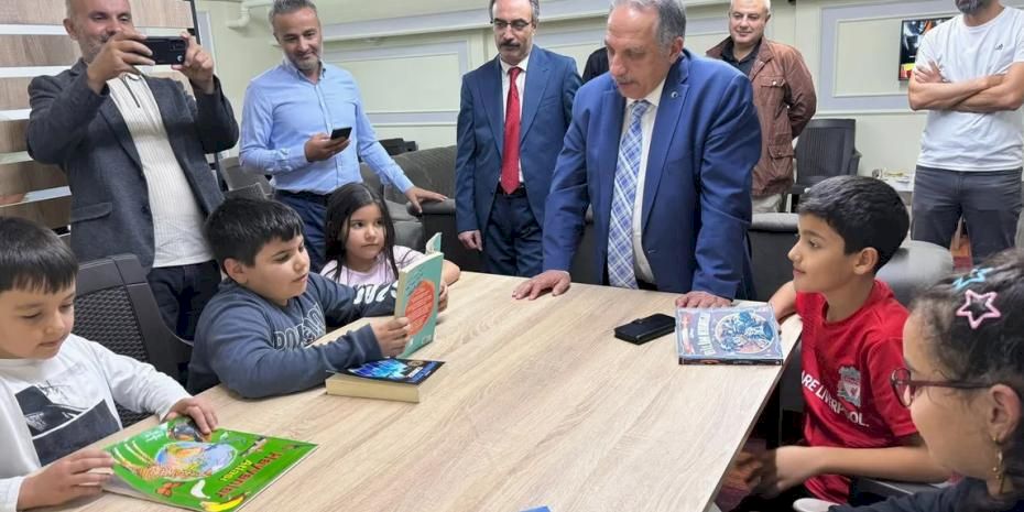 Kayseri Talas'ın 'Apartman Kütüphane' projesine büyük ilgi