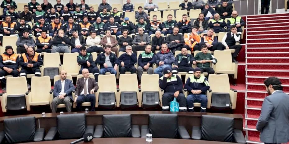 Konya Karatay Belediyesi'nde hizmet içi seminerlere devam