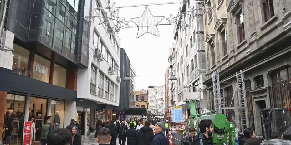 Trabzon'da Uzun Sokak Cephe Sağlıklaştırma Projesi sürüyor