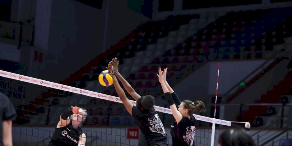 Eczacıbaşı Dynavit İzmir deplasmanında