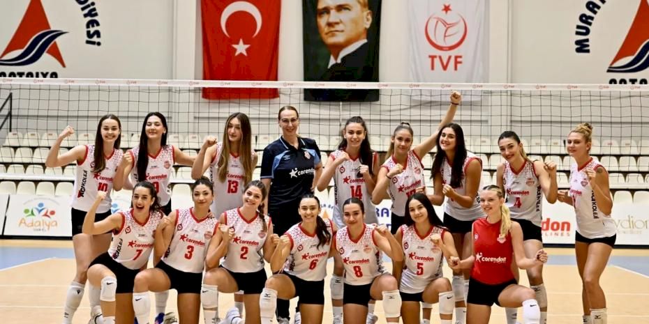 Antalya Muratpaşa'da galibiyet serisi 4'ledi