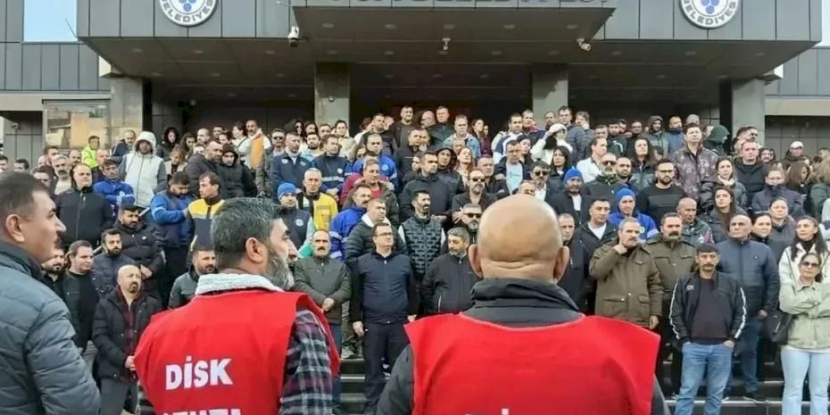 İzmir Buca Belediyesi'nde hizmetler durdu! İşçiler yine iş bıraktı