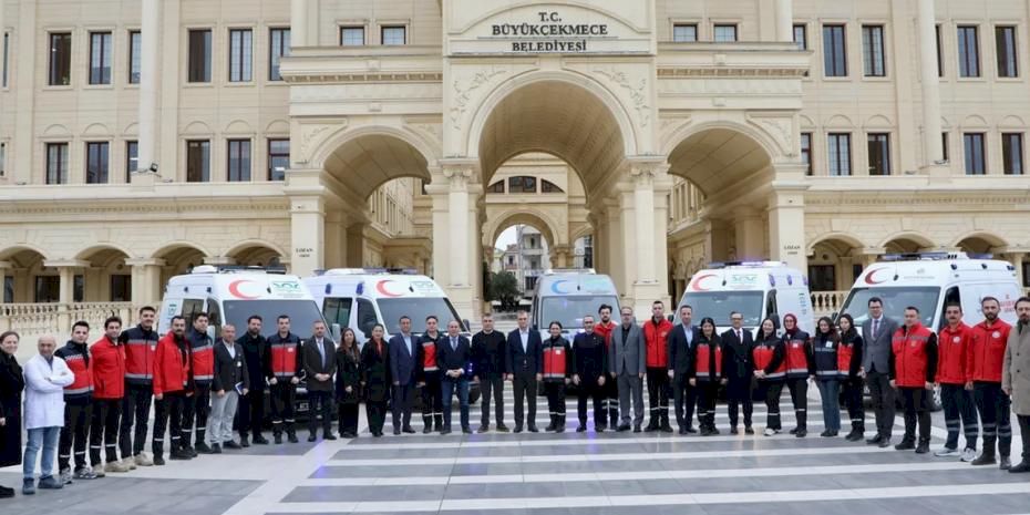 Belediye ambulansları 'Acil yardım ambulansı' statüsüne geçti
