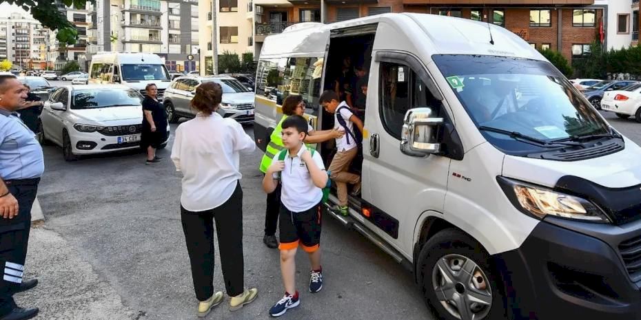İzmir’de öğrenci servis ücretleri belli oldu