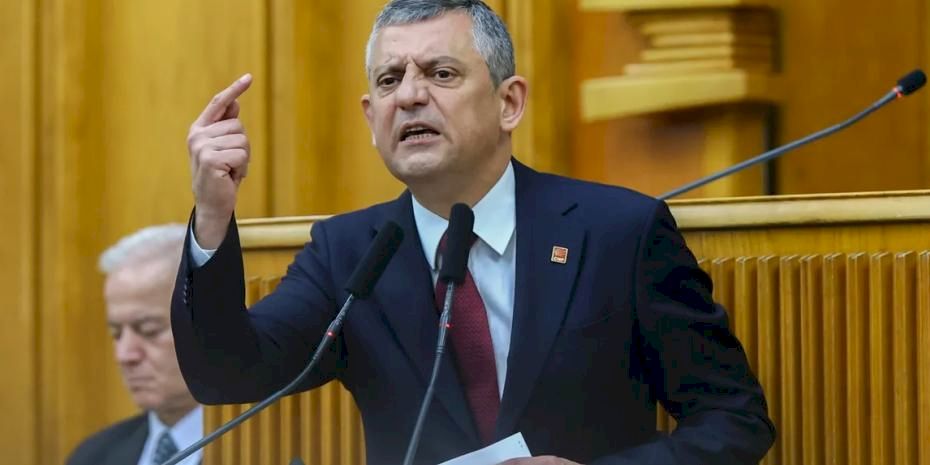 Özel: Özarslan bir kibrit çöpü götüremeyecek!