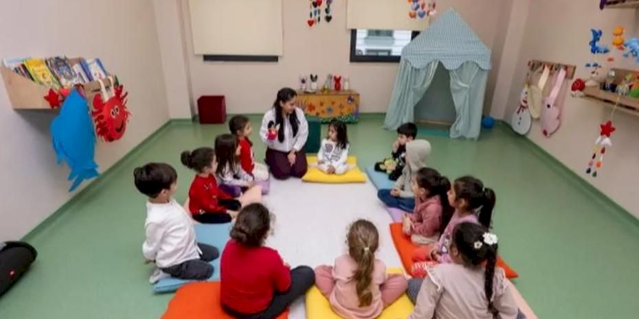 Mersin’de çocuk kampüsü atölyelerine yoğun ilgi