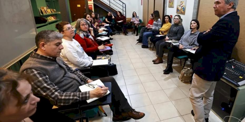 İzmir’de “Anlatılmayan Öyküler” atölyesi başladı