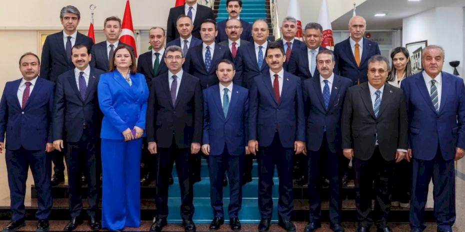 Bakan Gürlek'ten HSK Başkanı sıfatıyla ilk toplantı