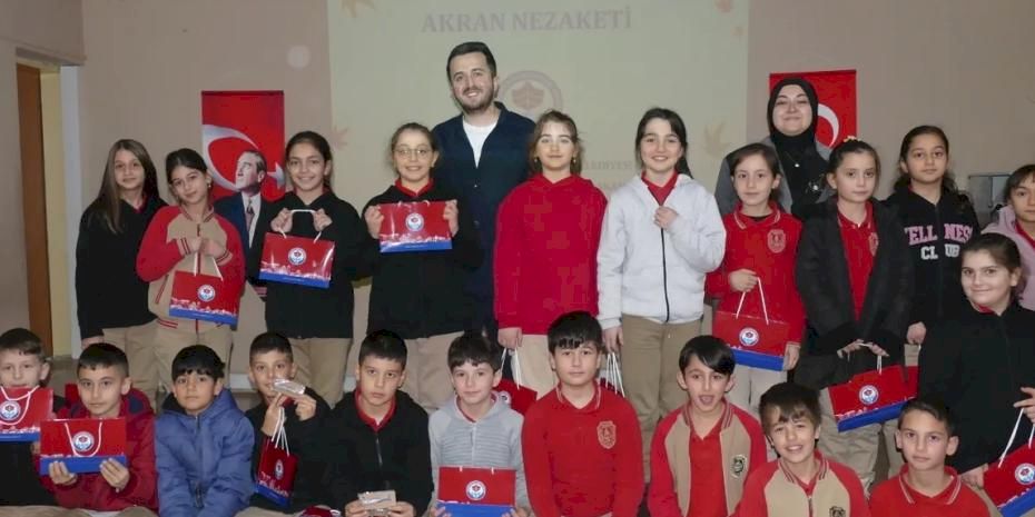 Trabzon’da çocuklara “Akran Nezaketi” eğitimi