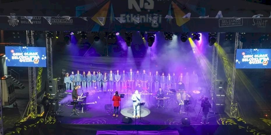 Konya Selçuklu’da gençlerden 90’lar rüzgarı