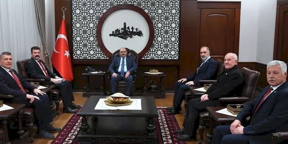 Balıkesir’de Emekli Emniyet  Mensuplarından Vali Ustaoğlu’na ziyaret