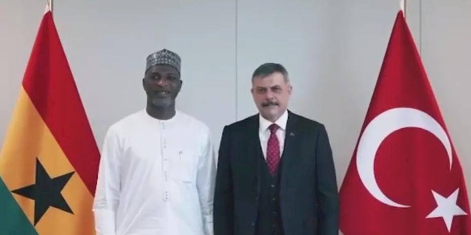 Bakan Çiftçi, Ganalı mevkidaşını ağırladı