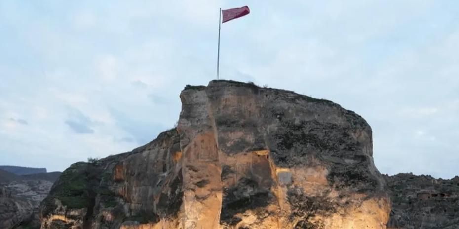 Tarihin kapıları yeniden açıldı