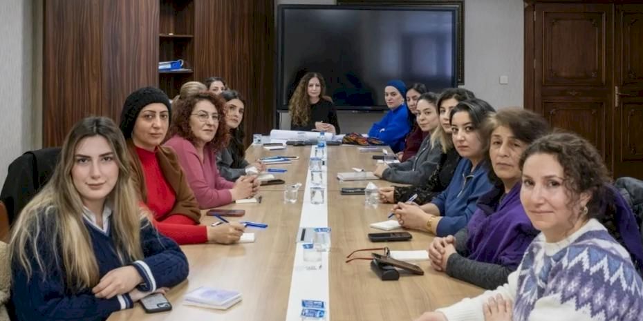 Diyarbakır'da kadınlar hak temelli eğitim ile güçlenecek