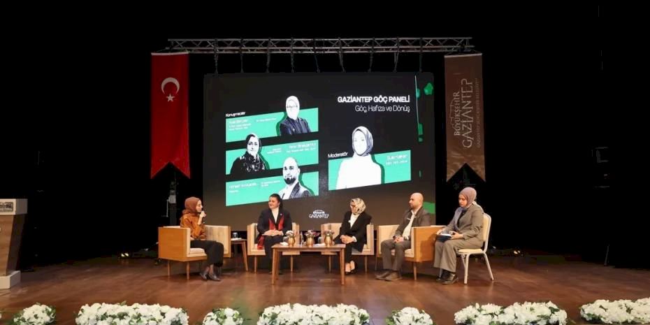 Gaziantep'te 'Yeşil Otobüs' coşkusu