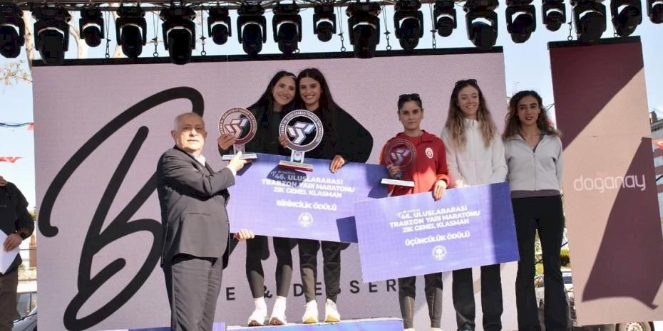 Trabzon'da ödüller sahiplerini buldu