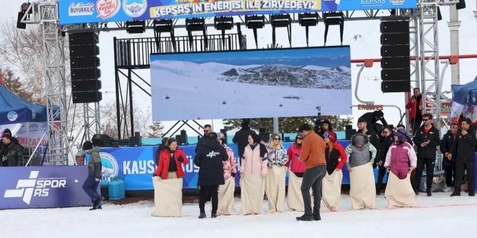 Kayseri Erciyes'te ziyaretçi sayısı 3 milyonu geçti