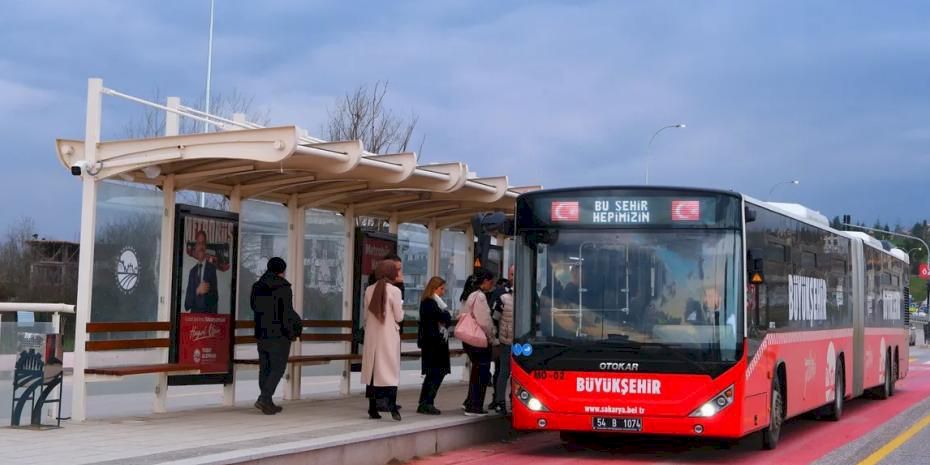 Sakarya'da Ramazan'a özel metrobüs ayarı