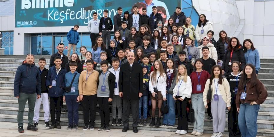Konya’da binlerce öğrenci bilimle buluşuyor