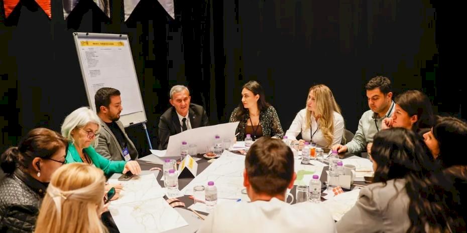 Antalya’da ulaşımın geleceği masaya yatırıldı