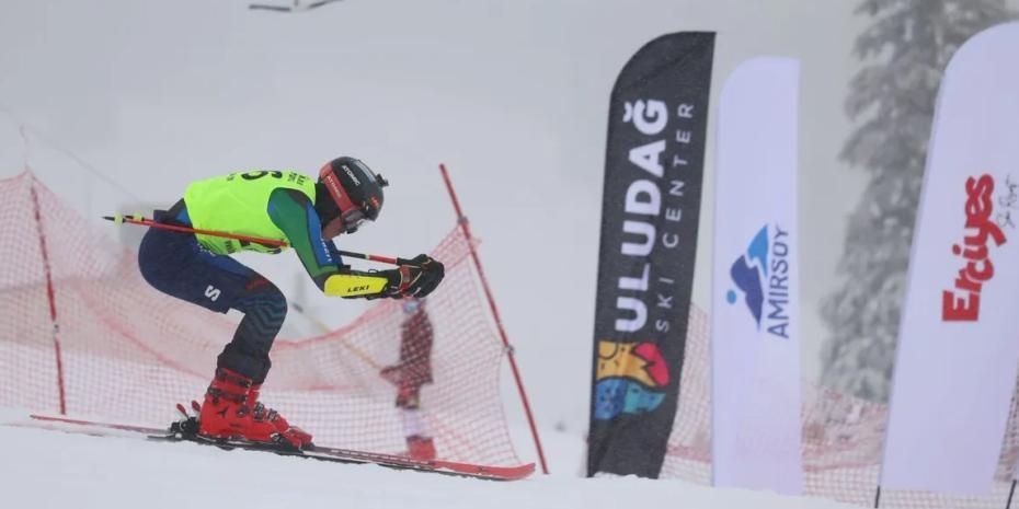 'Karın devleri' Uludağ'da buluştu