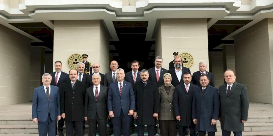 Konya protokolünden Bakan Çiftçi'ye 'hayırlı olsun' ziyareti