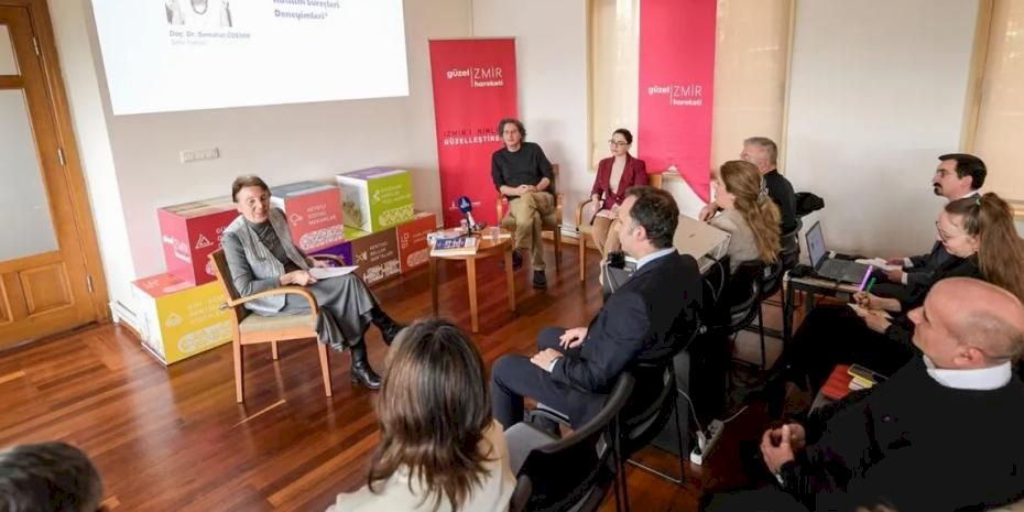 Kent konuşuyor, İzmir dinliyor