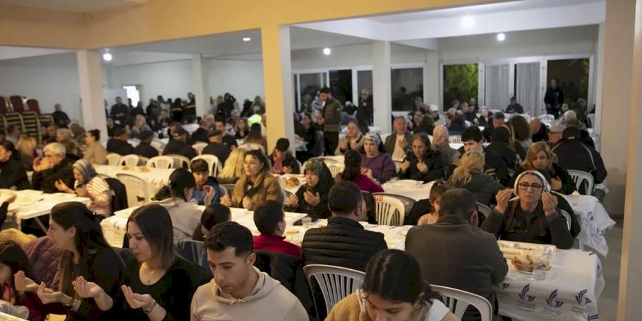 Ramazan’ın bereketi Güzelbahçe’de ortak sofrada paylaşıldı