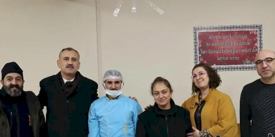 Ağrı Valisi Dr. Bozkurt’tan protokolden uzak iftar