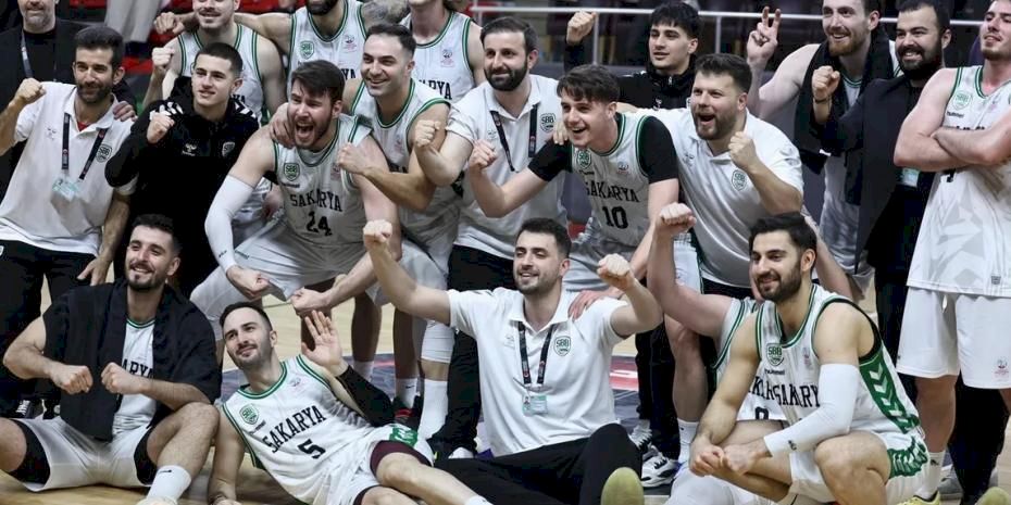 Sakarya’da Büyükşehir Basketbol’dan farklı galibiyet