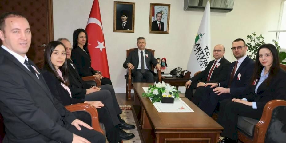 Artvin Valisi Ergün’e “37. Vergi Haftası” ziyareti