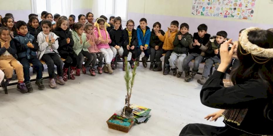 'Masal Yolcuları' 5 bin öğrencinin hayal dünyasına misafir olacak