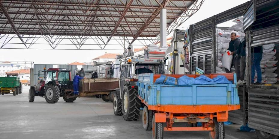 Başkentli Üreticiye 1 Milyon 500 Bin Kilogram Nohut Tohumu Desteği