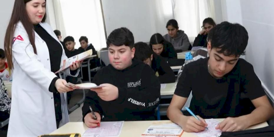 Mersin’de öğrencilere sınav yolunda büyük destek