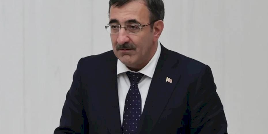 Cevdet Yılmaz: İşsizlik tek haneli seviyesini koruyor