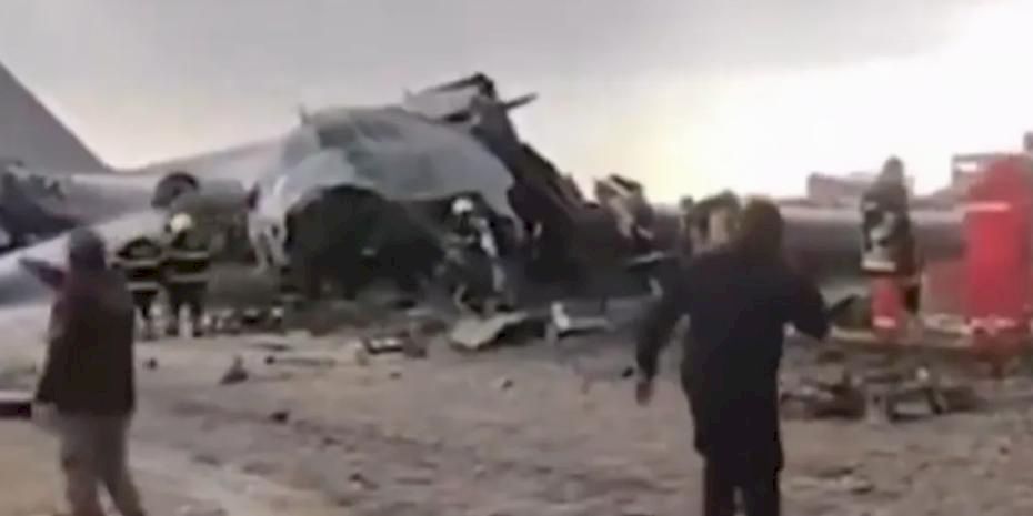 Bolivya’da para taşıyan uçak düştü: Çok sayıda ölü var