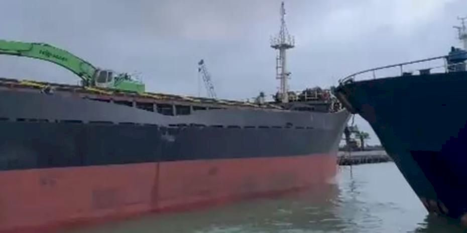 Bartın Limanı’nda iki gemi çarpıştı: Can kaybı yok!