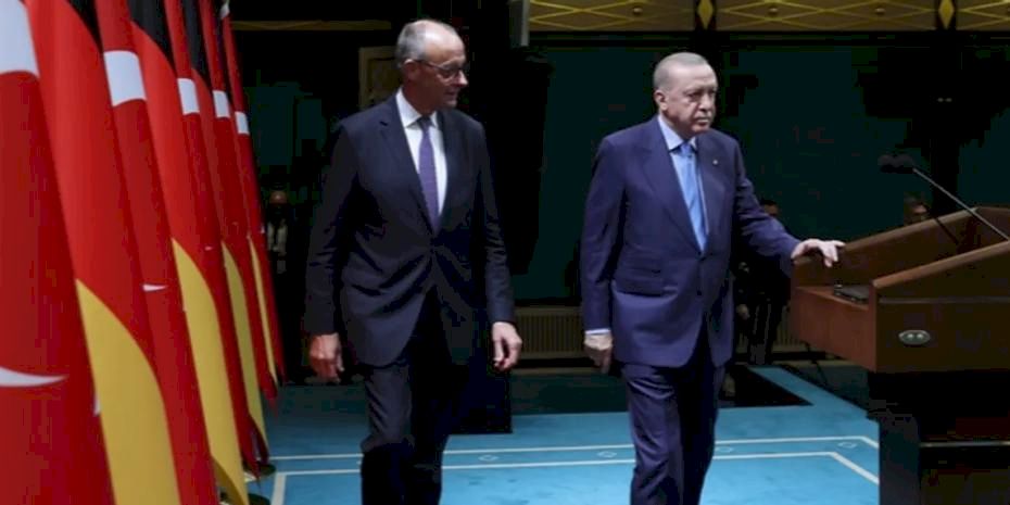 Cumhurbaşkanı Erdoğan, Merz ile İran’daki gelişmeleri görüştü