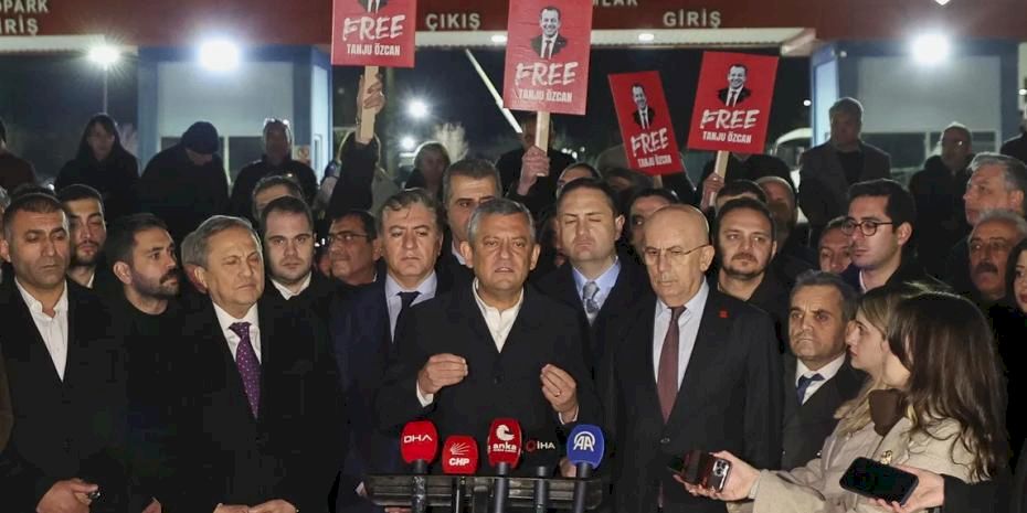 Özgür Özel’den Sincan Cezaevi’nde Tanju Özcan’a ziyaret