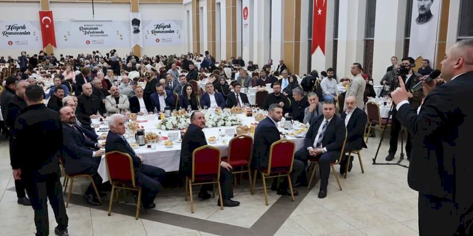 Başkan Özarslan, Başkent’in ilçeleriyle iftar sofrasında buluştu