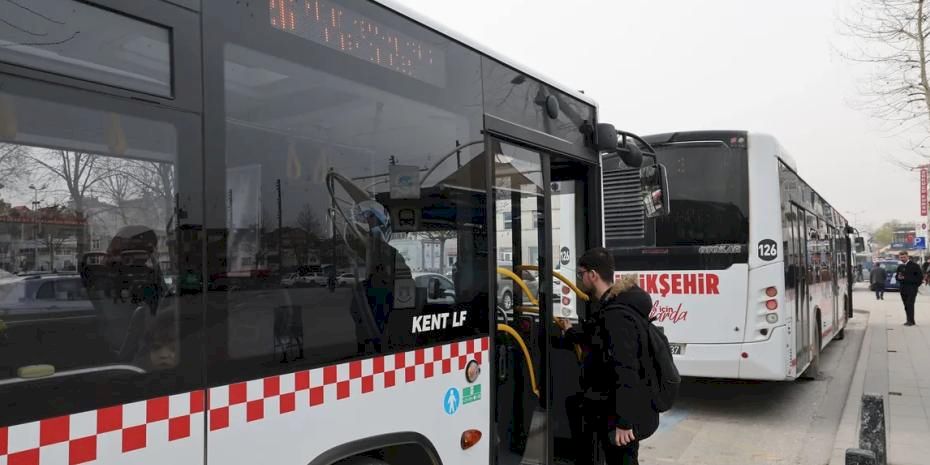 Sakarya'da 26 numaralı hatta öğrenci ayarı