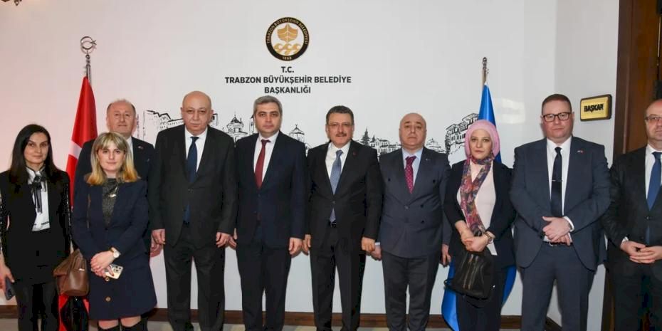 Başkan Genç, Gürcistan Büyükelçisi Kalandia’yı ağırladı